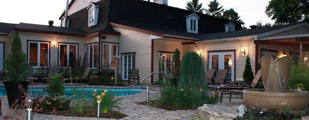 Relais St-Denis Hotel Saint-Sauveur-des-Monts Екстериор снимка